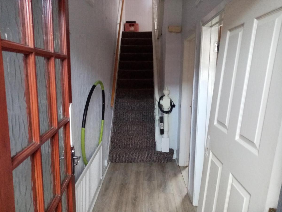 East Belfast Rooms Available Long Or Short Term Accommodation Exterior foto